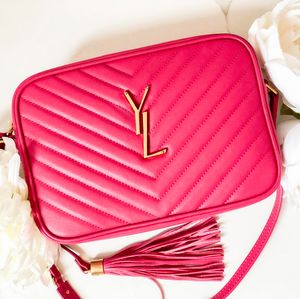 Tassel Lou Lüks Tasarımcı Crossbody Kamera Çantası Lady Vintage Deri Tote Yüksek kaliteli moda kapitone omuz çantası kadınlar erkek şehir çanta sling gövdesi debriyaj çanta