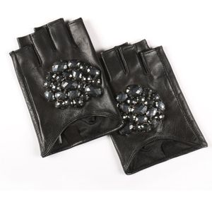 Fashion2018 Rhinestone Inlay Fingerless Leather Gloves Casual Trendy High Quality Autumn Women AllMathch Be4893044267