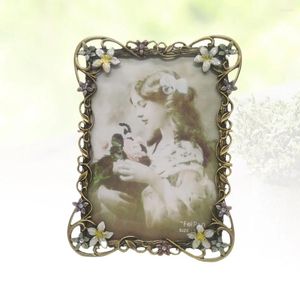 Frames European Vintage Picture Frame Metal Po Table Display Wall Mounting For Wedding Anniversary Home Decor