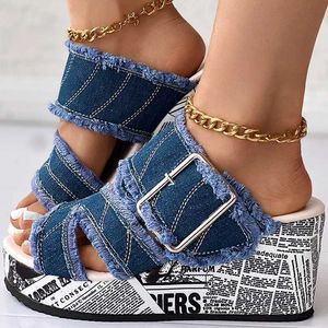 Slippers Women Shoes Casual Fashion Vacation Daily Wear Summer Newspaper Buckled Denim Wedge Slippers Sandals J240402