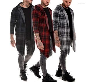 Men039s Trench Cappotto lungo Cappotto da uomo Cardigan gotico Mantello sottile Giacca scozzese lavorata a maglia con cappuccio Moda Steampunk5607178