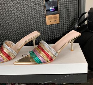 Designerskie kobiety srebrne czapki na wysokim pięcie 6 cm obcasowe letnie palce palce moda elegancja butów butów na zewnątrz sandały rekreacyjne szumki pantofle lady seksowne kapcie