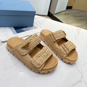 Luksusowy pantofierka designerka Slipper Sandałów Sandały Luksusowy sandał na plaży 35-42