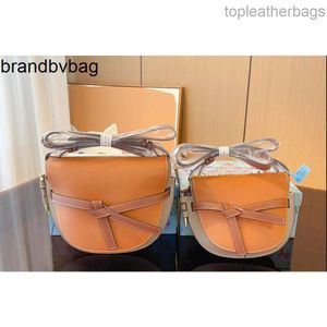 女性のローウェリーデザイナーロウブトートハンドバッグバッグ豪華なボディパズルクロス幾何学的なショルダーバッグファッションクロスボディバッグコントラストカラーパッチワークプロセス