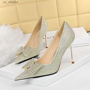 Dress Shoes Designer New Women Pumps Sexy Party Butterfly-knot Pointed Toe Sequined Cloth 9.5CM Thin Heels sweet H240403OWH9