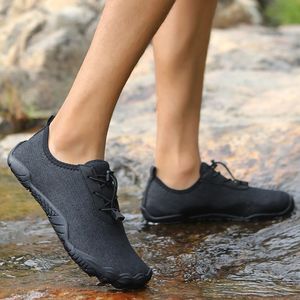 Sapatos de água para homens para homens de verão masculino Trainador Barefoot Sapato minimalista Caixa de dedão larga da tênis minimalista feminina Tênis de corredor de trilhas