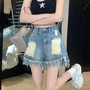 Short Shorts for Women with Frayed Edges and Holes, Summer Wear and Tear, A-line Hot Pants, Distressed High Waisted Wide Leg Ultra Short Jeans