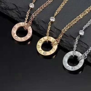 Design Love Jewelry version Titanium Steel Classic Round Necklace Plated with 18K Rose Gold Double Circular Collar Chain for With Logo