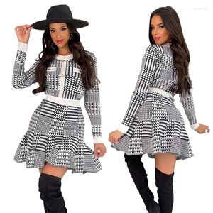 Casual Dresses Ladies City Fresh And Elegant Fishtail Dress Autumn Winter Printed Long Sleeve O-neck Fitted Flounce