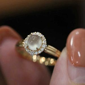 2PCS Wedding Rings CAOSHI Gold Color Imitation Opal Ring Lady Engagement Ceremony Jewelry with Brilliant Zirconia Graceful Wedding Band Accessories