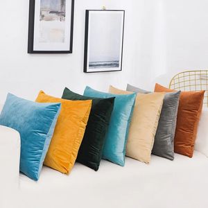 A almofada de veludo travesseiro de almofada de colorido sólido travesseiro decoração de sofá -travesseiro de travesseiro da sala da sala de travesseiro decorativo por atacado 60x60