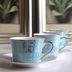 Cups Saucers klass Nordic Bone China Coffee Cup Creative European Tea Set och Saucer Home Party Afternoon Teacup Porslin Nice G