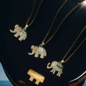 Pendant Necklaces Copper Zircon Elephant Necklace Versatile Neckchain Light Luxury Collar Chain