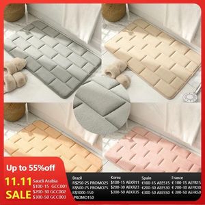 Bath Mats Coral Velvet Bathroom Mat Embossed Memory Foam Non-slip Water Absorption Carpet Bathtub Side Floor Rug Shower Room Doormat Pad