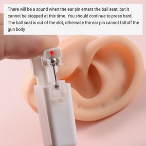 1pc tek kullanımlık güvenlik kulak delme tabancası cihazı kristal inci nikel ücretsiz saplama ile bilyalı toka gövdesi piercing takı uygun bebek
