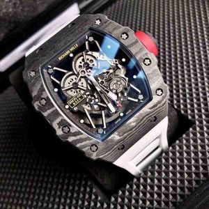 Luxury Mens Mechanics Watch Richa M Automatisk mekanisk klocka Importerad rörelse Vin fat kolfiber Tourbillon Richa M 033i