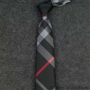 2024 Nya män slipsar Fashion Silk Tie 100% Designer Slitte Jacquard Classic Woven Handmade slips Bröllop Casual and Business Slips med Box Bz8U1