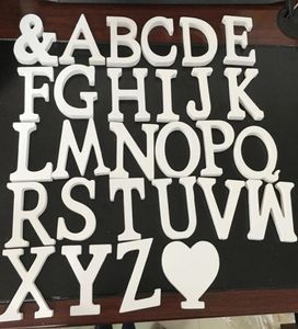 Letra de madeira branca em inglês alfabeto DIY Nome personalizado Design Art Craft Standing Heart Heart Wedding Home Decor2135754