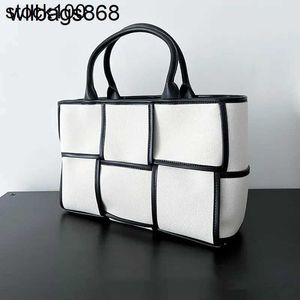Bottegvenetass TotesファッションキャンディースリングクラッチメンズバッグレディースQuality Arco Cross Leather Body Top Travel Bag Luggage Handbag Beach Folding Should