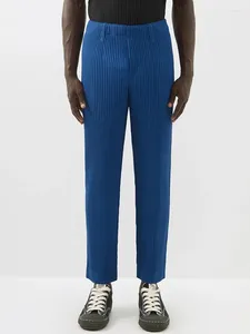 Pantaloni da uomo miyake uomini pieghettati maschi maschio pantaloni casual smart streetwear 2024 abiti da uomo coreano