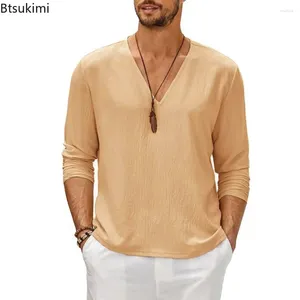 Erkekler Tişörtleri 2024 Pamuk Keten Uzun Kollu T-Shirt Nefes Alabaca Gömlek Düz Renk Sıradan V yaka Basic Teps Erkek Basit Çok Yönlü Tees