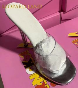 Slippers Leopard Land Women Women NOnslip Dancing Shoes Fashion Fashion Transparent PVC Crystal Shoes Super High Heel Sandals 12 cm de calcanhar YKC