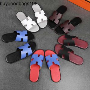 Izmiss Terlik Erkek Terlik Yaz Deri Avrupa Sandals Nefes Alable Plaj Trendi Hbrand Büyük Anti Slip Flip Flop Xatq