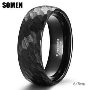 Bant halkaları somen 6/8mm siyah çekiç deseni tungsten karbür fırça yüzüğü