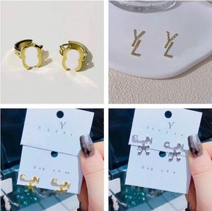 Boutique Gold-Plated And Silver Plated Earrings Designers Classic Minimalist Style Fashionable Womens Earrings Versatile Boutique Gifts Birthday Parties