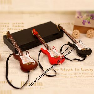 Gitarr 1/6 Skala trägitarr med bandmodell med stand och case dockhouse miniatyr musikinstrument för actionfigurer dockor