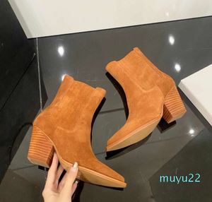 2024 Krótkie buty bojowe Western Buty Wysokiej jakości damskie buty Klasyczne najlepiej sprzedające się styl marki Wygodne i minimalistyczne