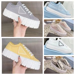 2024 neue Designerschuhe Sneaker Nylon Blue White Casual Shoes Brand Wheel Trainer Leinwand Frauen Sneake Modeplattform Einheitlich erhöht Outdoor -Schuhe