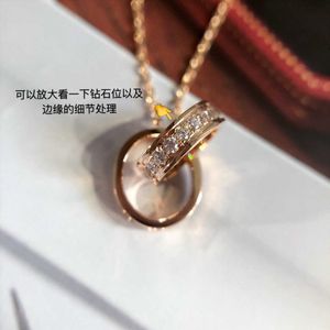 Classic Design Jewelry Necklaces Double Ring Necklace Womens V High Version Plated 18k Rose Gold Full Diamond Collar Chain Versatile Light Luxury With Logo