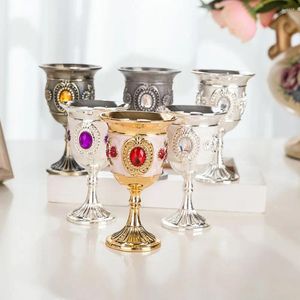 Dekoratif Figürinler 1 PCS GEM KADIN STYRE STEMWARE Basit Vintage Şampanya Gözleri Yaratıcı Oyma Beyaz Likör Cam Restoran