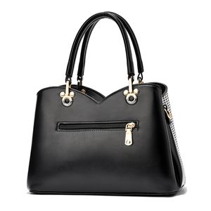 2004 Designer Bag 2005 Hobo Bags Crossbody Purses Sale Luxurys Shoulder Bag Handbag Women's Lady High Quality Chain Canvas Fashion Wallet Baga34