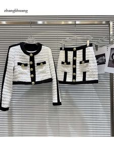 Vestido de duas peças de pêlo de moda de rua de duas peças Conjunto de feminino Branco Branco Contraste Tweed Salia de jaqueta curta 231205