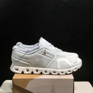 2024 Neue Designer -Schuhtrainer mit Cloudes 5 x Casual Shoes Federer Herren Nova Form Tenis 3Black White CloudsWift Runner Cloudmonster Frauen Männer Sneaker