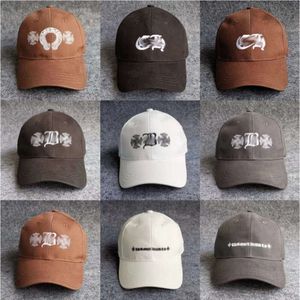 Markenmänner Caps Luxus Chr Designer Damen Hut Casquette gebogene Brim Hats Sports Sticked Sanskrit Heart Cross Kopfbedecker Jungen Mädchen Sonnenschutz Baseball Cap x74U