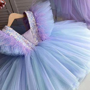 Focusnorm 2 färger 18y Princess Kids Girls Party Dress Fly Sleeve Sequined Feather Tulle Lace Patchwork Tutu Bow 240326