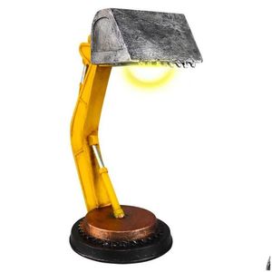 Bordslampor Digger Desk Lamp Unique Forklift Led Industrial Style Bedside Bedroom Decor Excavator Model Retro LightTable Lampstable D Dhyny