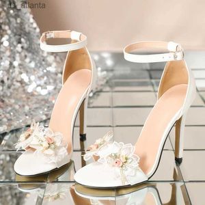 Dress Shoes Liyke Designer Flowers Sandals Female Sexy Open Toe Buckle Strap Elegant Women High Heels Summer Fashion Party White H2404031FHB