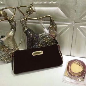 Luxurys designer Bag 95567 Men Women Genuine Leather Handbags Lady Classic Large Capacity Purses Tote Bag wallet C80 free shipping evening chains bag