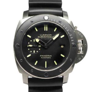 Luxury Watches Mens Panerrais Wristwatches Designer Power Reserve Automatic Black Titanium 44mm Automatic Mechanical Watches BTFF