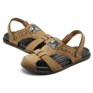 Sandaler sommarläder män sandaler utomhus strand mjuk bekväm handgjorda svängande glid slipon klassisk mode soulier homme storlek 3845