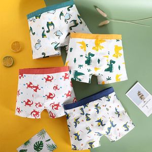 3-14 anni Childrens biancheria intima Cotton Boys Shorts Shorts Medium and Small Childrens Mancciale da 4 PC per bambini Lingerie 240329