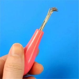 2024 New Mini Hair Brush Combs Cleaner Embedded Tool Plastic Cleaning Remover Handle Tangle Hair Brush Hair Care Salon Styling Tools For