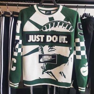 Erkek Sweaters Tasarımcısı Hoodie Erkek Sweatshirt Renk Kontrast Süveter Futbol Spor Giyim Erkekler Salıncak uzun kollu gelgit akışı