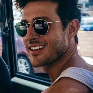 Sunglasses Classic Round Sunglasses for Mens Retro Small Frame Driving Sunglasses Brand Designer Retro Mens Black Shadow Oculos De SolL240403