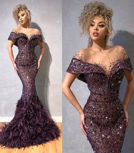Glitter Mermaid Evening Dresses Sheer Jewel Neck Sequins Feather Long Prom Dress Capped Short Sleeves Sweep Train Formal Party Gow7237050