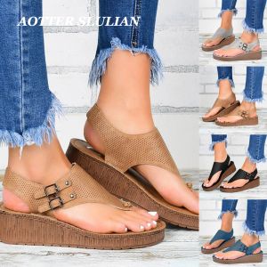 Sandały Kobiety Sandals Sandały na plaży Ladies HGIH Heels platforma kliny buty roma nowa moda na zewnątrz swobodne klapki sandalii dla dziewczyny